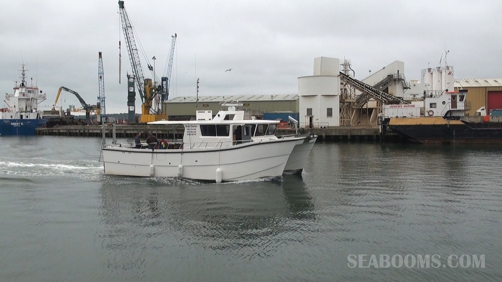 Rocket charter boat